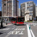 Certains touristes oublient leurs petits enfants dans un bus a