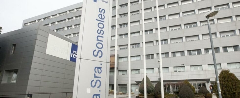 Deux femmes agees de 30 et 28 ans hospitalisees apres