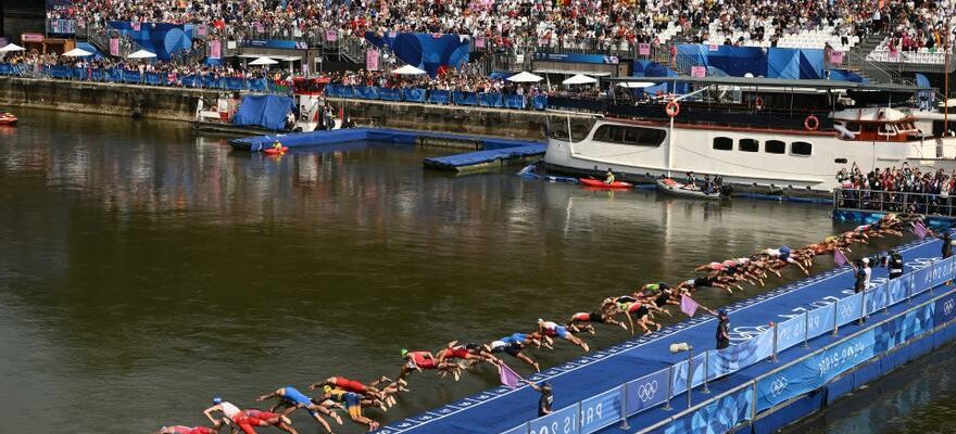 Deux triathletes malades apres setre baignes dans la Seine se