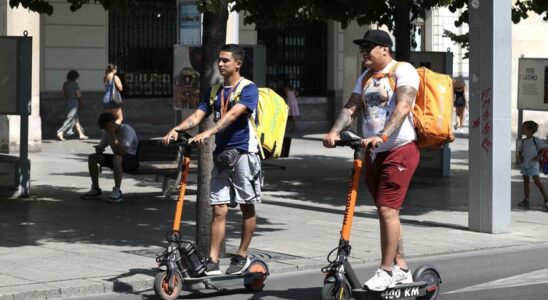 En images Les coureurs souffrent des temperatures