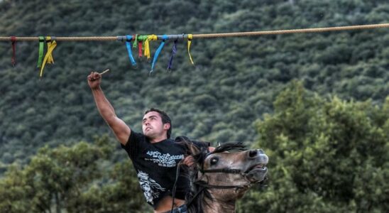 Fetes patronales 2024 Cucanas courses de rubans et cabezudos