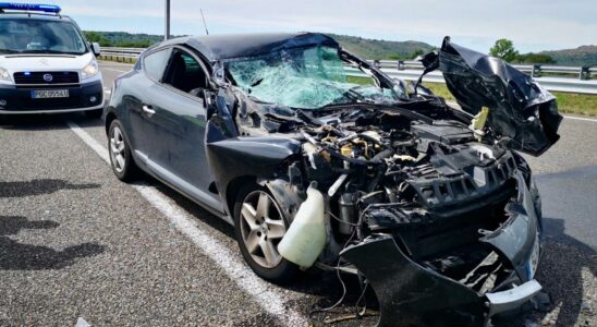 Gravement blesse apres avoir percute son vehicule contre un camion