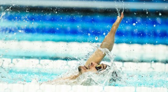 Inigo Llopis participe a la finale du 100 metres dos