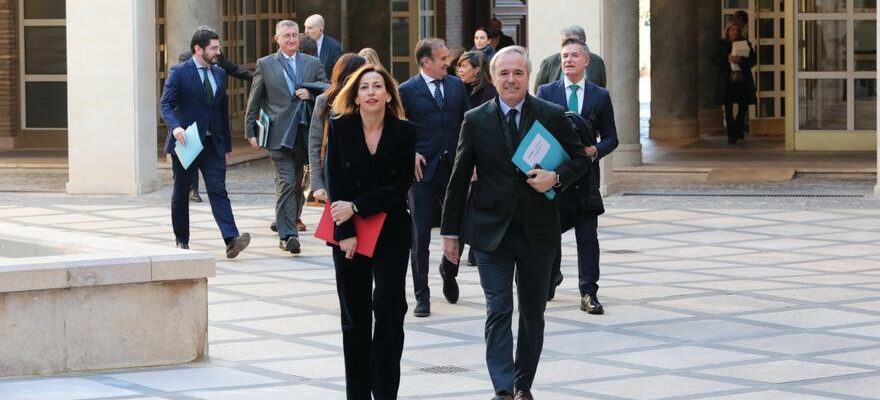 Jorge Azcon et Natalia Chueca se rendent a la Cite