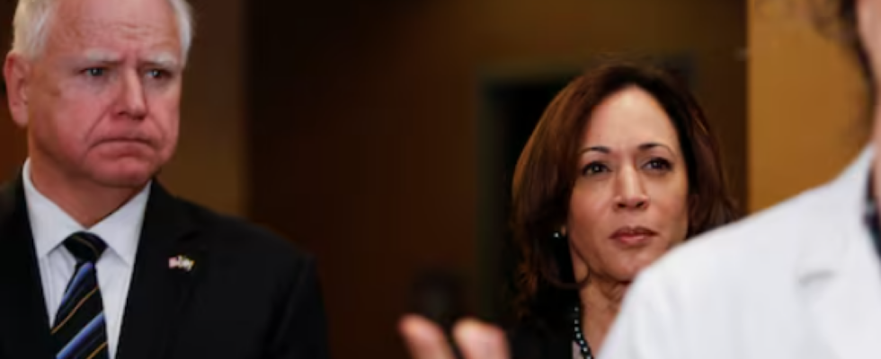 Kamala Harris choisit le gouverneur du Minnesota Tim Walz comme