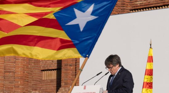 Lavocat de Puigdemont annonce que lex president a fui et se