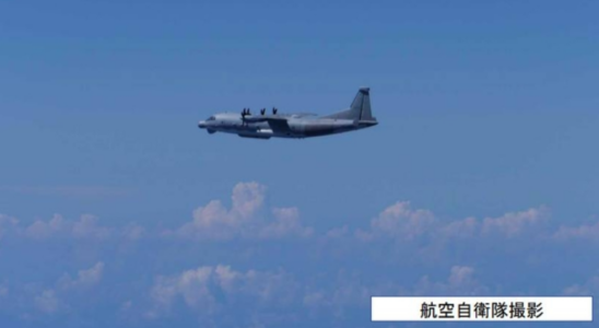 Le Japon denonce quun avion militaire chinois ait viole pour