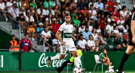 Le SD Huesca remporte une premiere victoire cle contre Elche