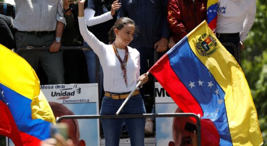 Le parquet venezuelien ouvre une enquete contre Machado et Gonzalez