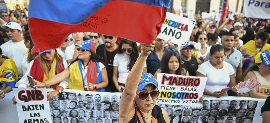 Les Venezueliens occupent a nouveau les rues pour revendiquer la