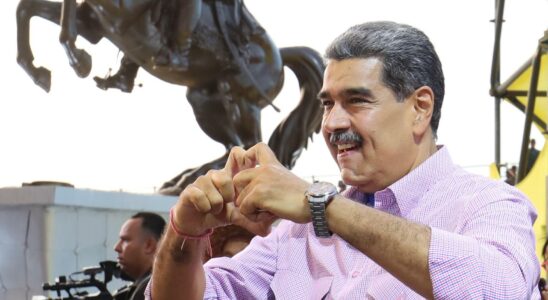 Maduro pour attaquer Gonzalez Urrutia apres le refus international de