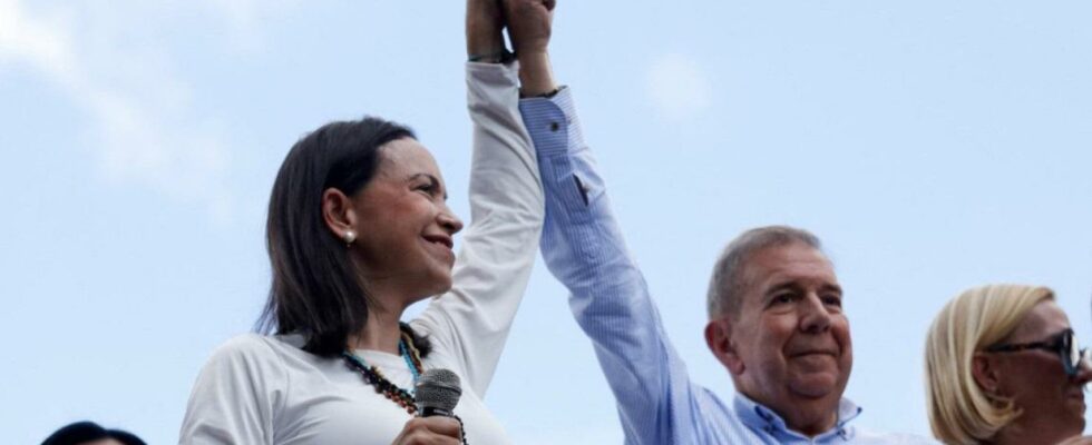 Maria Corina Machado et Gonzalez Urrutia appellent a une manifestation