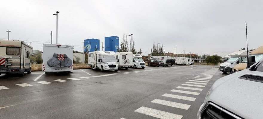 PARKING CARAVANES SARAGOSSE Un hotel de luxe