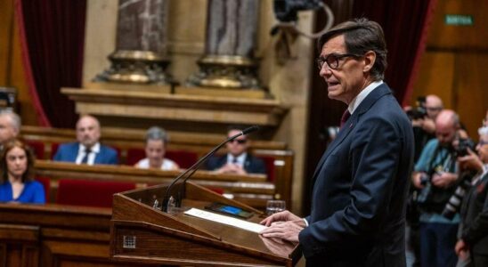 Salvador Illa investi president de la Generalitat