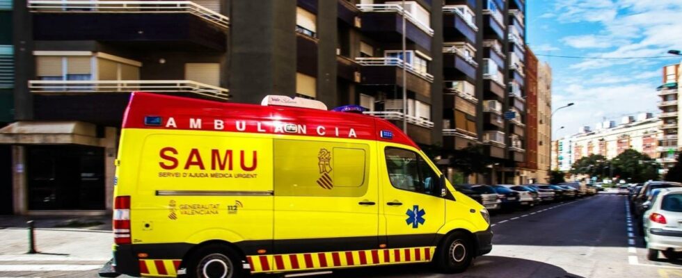 Un jeune homme decede saignant a mort dans une maison