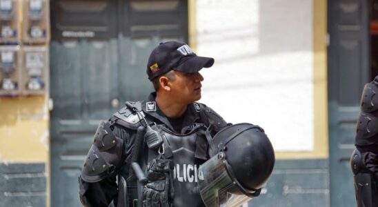 Une fusillade entre criminels en Equateur fait au moins cinq