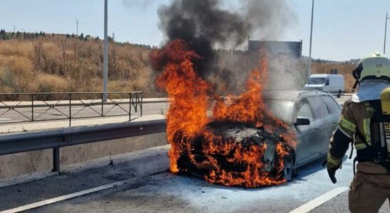 Une voiture prend feu et reste carbonisee pres de Luz