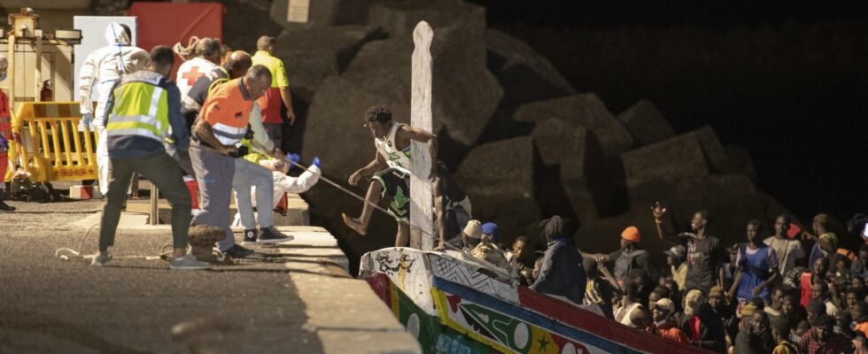 39 mineurs arrivent a El Hierro la premiere depuis que