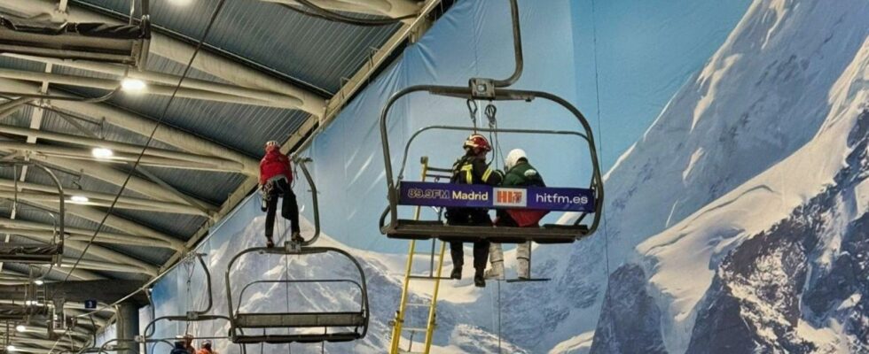 40 personnes secourues a Xanadu apres trois heures coincees dans