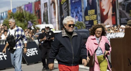 Almodovar est deja a Saint Sebastien et recoit ce jeudi le