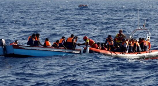 Au moins 21 migrants portes disparus dont 3 enfants apres