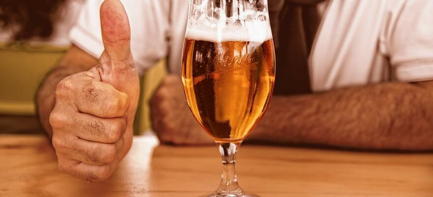 BOUTEILLES DE BIERE Un conseil de serveur a tous