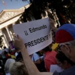 Concentration de soutien au Venezuelien Edmundo Gonzalez devant le Congres