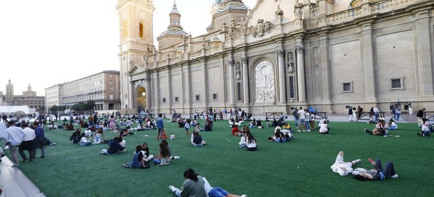 En images La Plaza del Pilar est prete pour