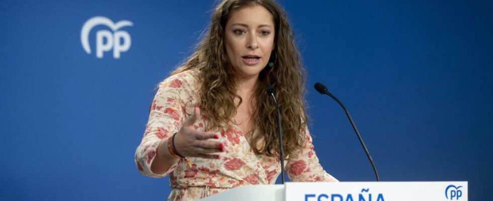 Ester Munoz avance que le PP presentera une loi sur