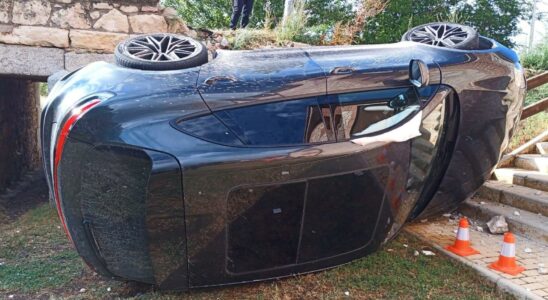 Il tombe avec sa Porsche dun pont a Segovie et