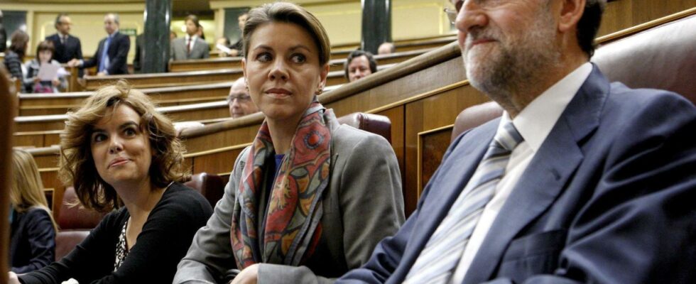 Le PSOE et ses partenaires conviennent de convoquer Rajoy Cospedal