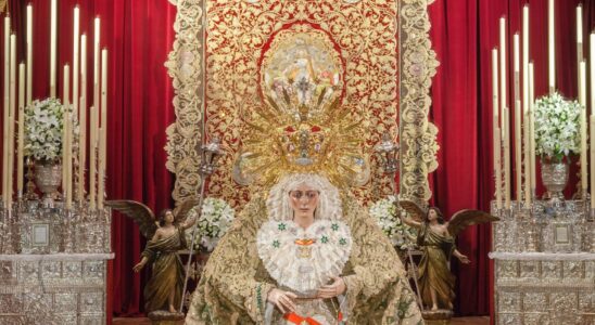 Le Pape accorde a la Vierge de la Macarena la