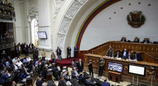 Le Parlement du Venezuela demandera au gouvernement de rompre