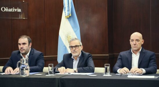 Le ministre argentin de la Sante Mario Russo demissionne de