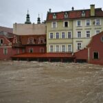 Les inondations en Europe de lEst font deja cinq morts