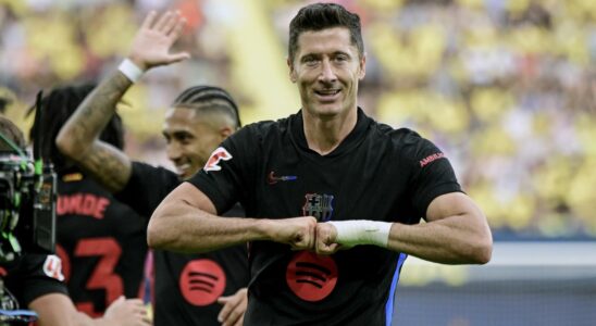 Lewandowski et Raphinha samusent lors de la victoire du Barca