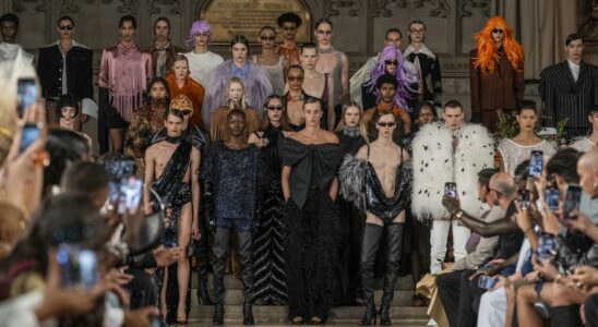 Palomo Espagne eblouit a la Fashion Week de New York