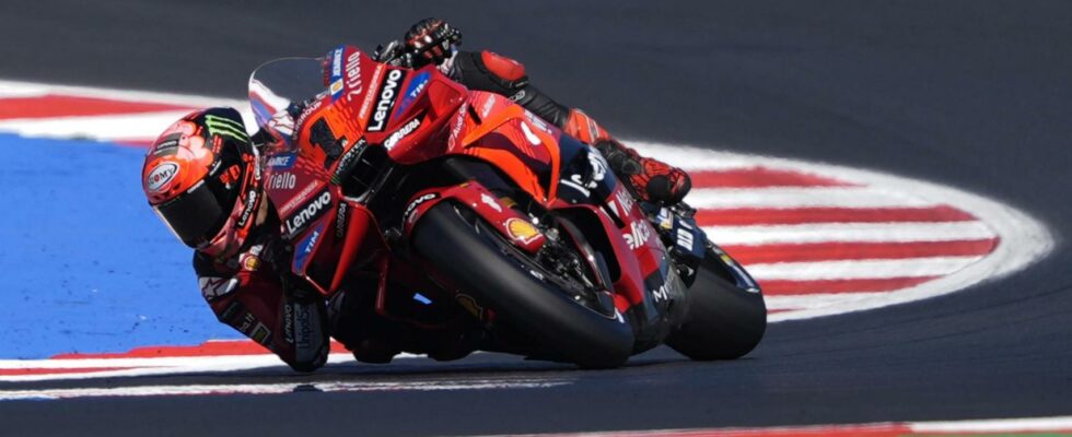 Pole stratospherique pour Pecco Bagnaia et crash pour Marc Marquez