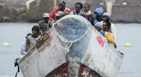 Pres de 3 000 migrants sont arrives aux iles Canaries