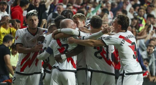 Rayo 1 0 dans Rayo 1 1 Atletico de Madrid