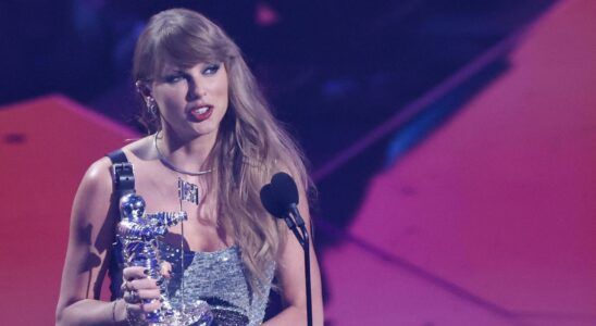 Taylor Swift remporte les MTV VMA avec sept recompenses et