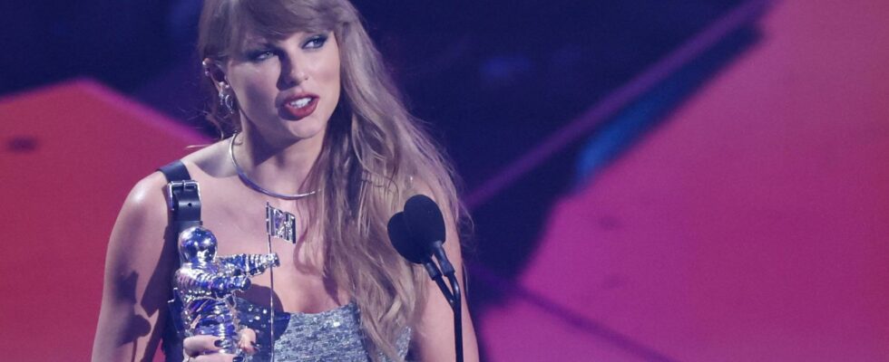 Taylor Swift remporte les MTV VMA avec sept recompenses et