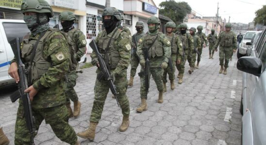 Trois criminels meurent dans une fusillade en Equateur lors dune