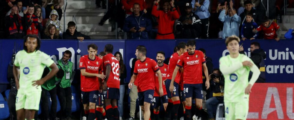 Un Barcelone flou abandonne face a un Osasuna colossal qui