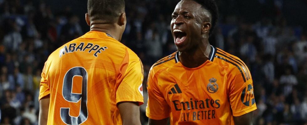 Vinicius et Mbappe punissent limprecision de la Real Sociedad avec