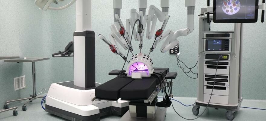 attribue le robot Da Vinci de lhopital clinique de Saragosse