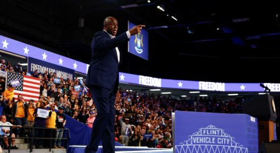 1728109101 Magic Johnson lance un appel aux hommes afro americains aux Etats Unis