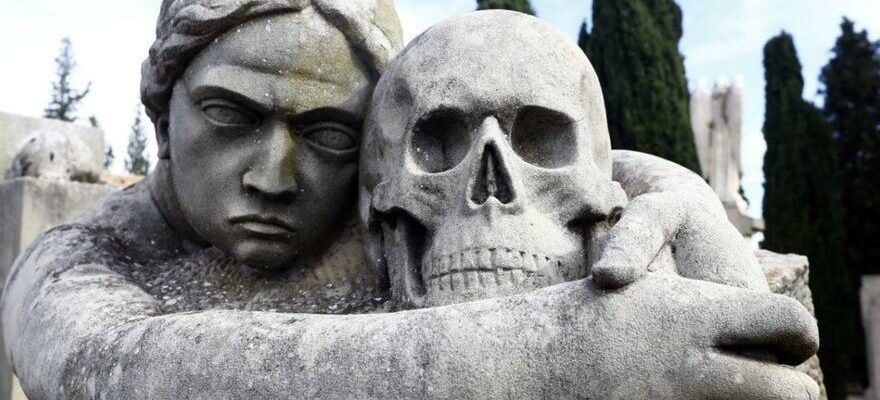 Connaissez vous les secrets du cimetiere de Torrero et ses 190