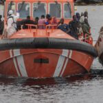 Deux bateaux arrivent avec 104 immigrants a bord