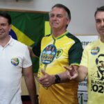 Deux des enfants de Jair Bolsonaro sont elus conseillers aux